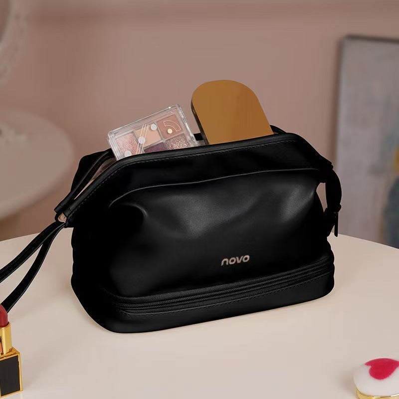 Cloud Double-Layer Makeup Bag - Black