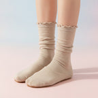 Slouch Crew Socks with Scalloped Edge - Oatmeal
