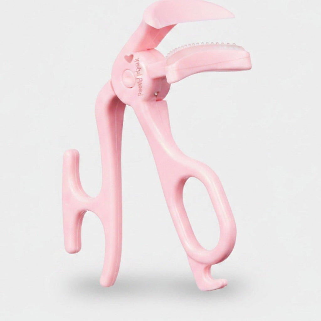Pink Heart-Detail Hair Claw Clip – Korean beauty tool (view 1)