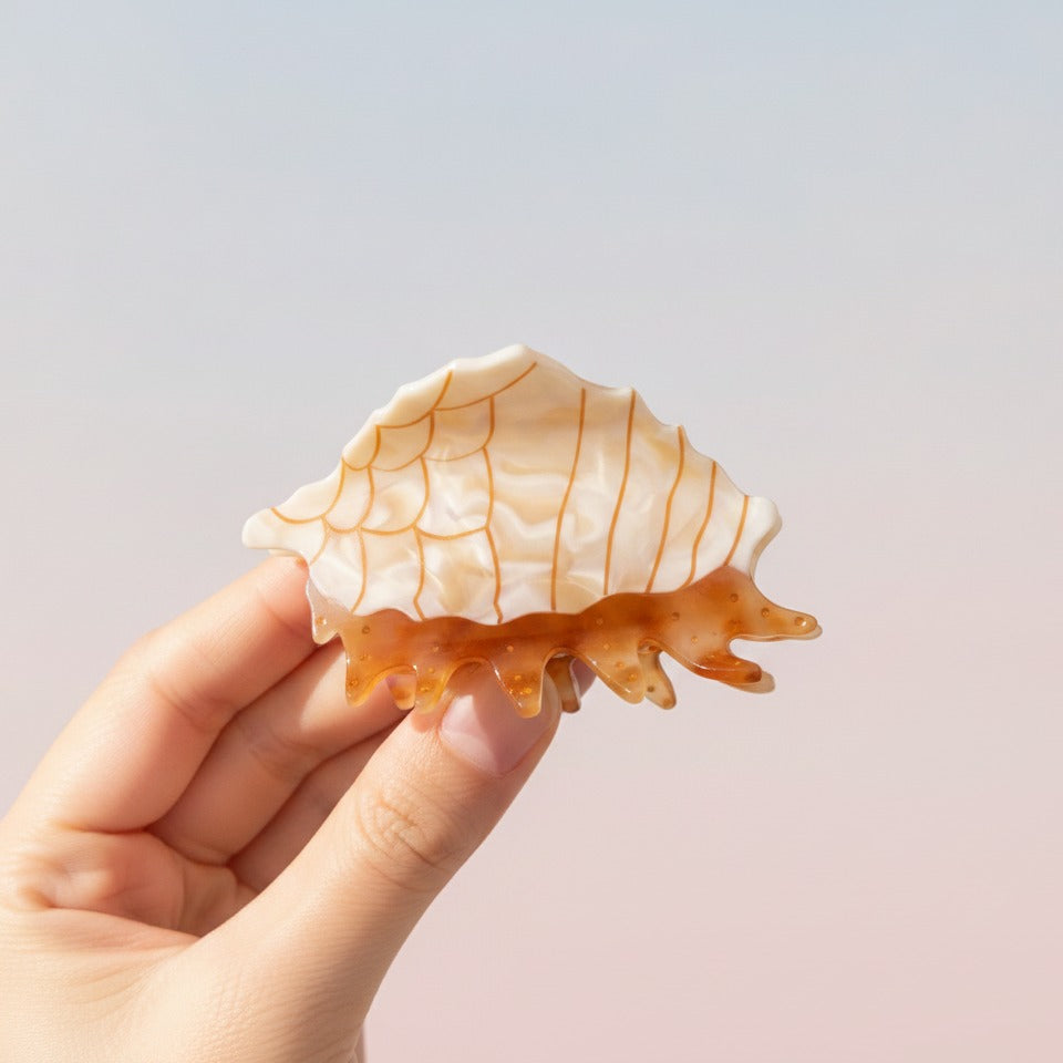 Shell Textured Hair Claw - Beige Shell