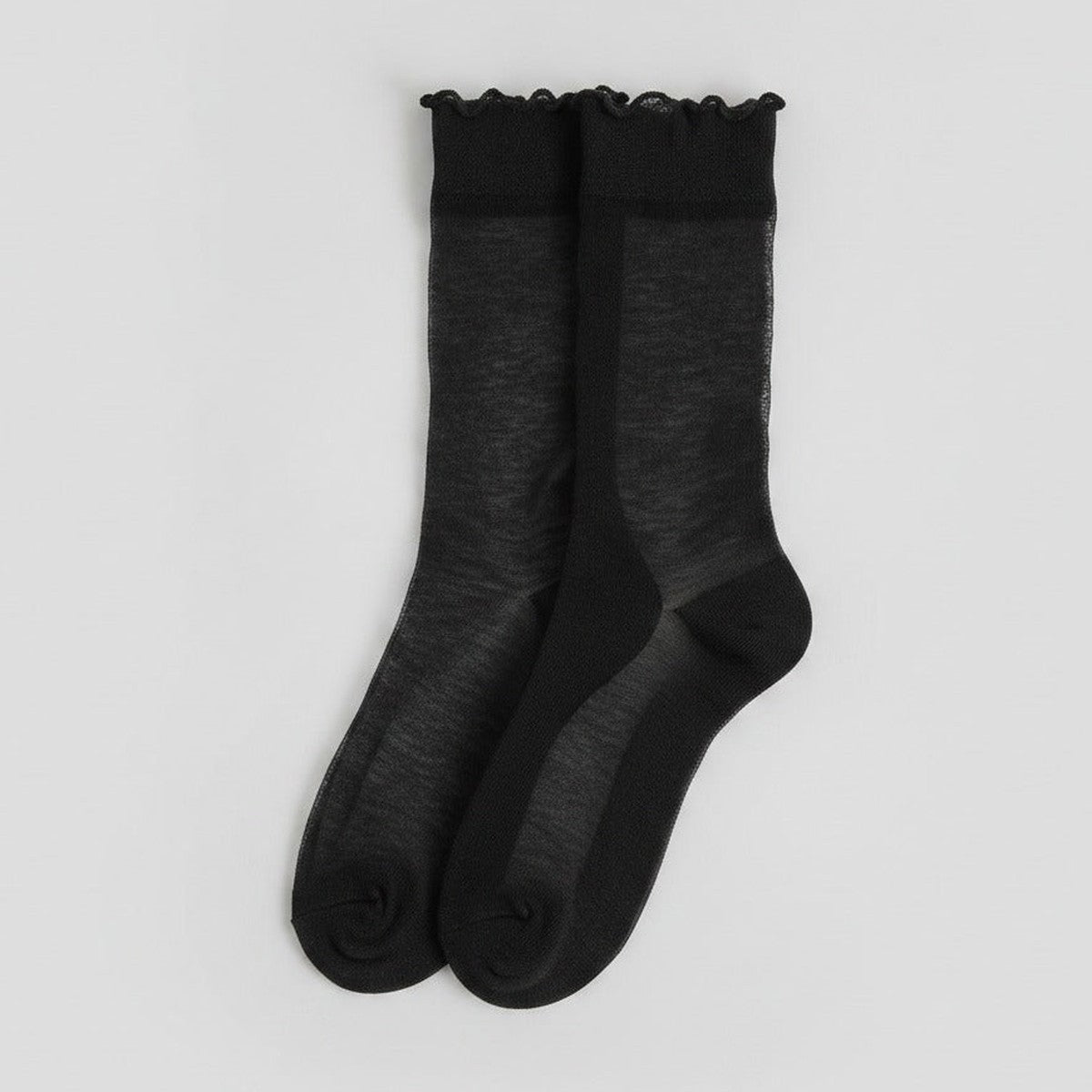 Slouch Crew Socks with Scalloped Edge - Black