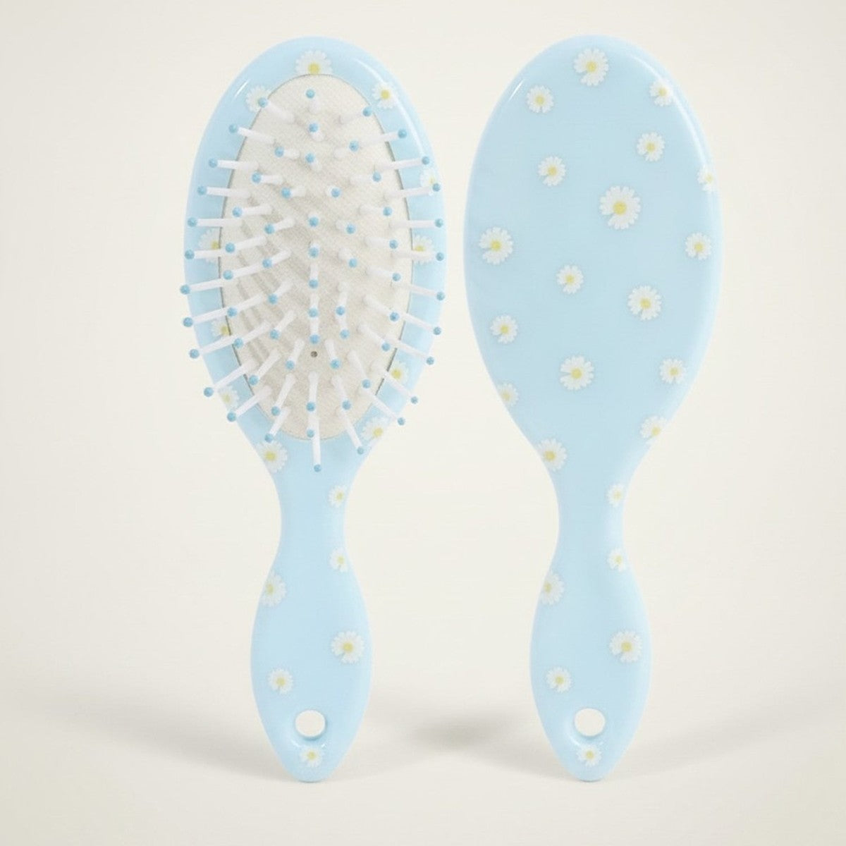 Daisy Patterned Oval Paddle Hairbrush – Korean beauty tool (view 1)