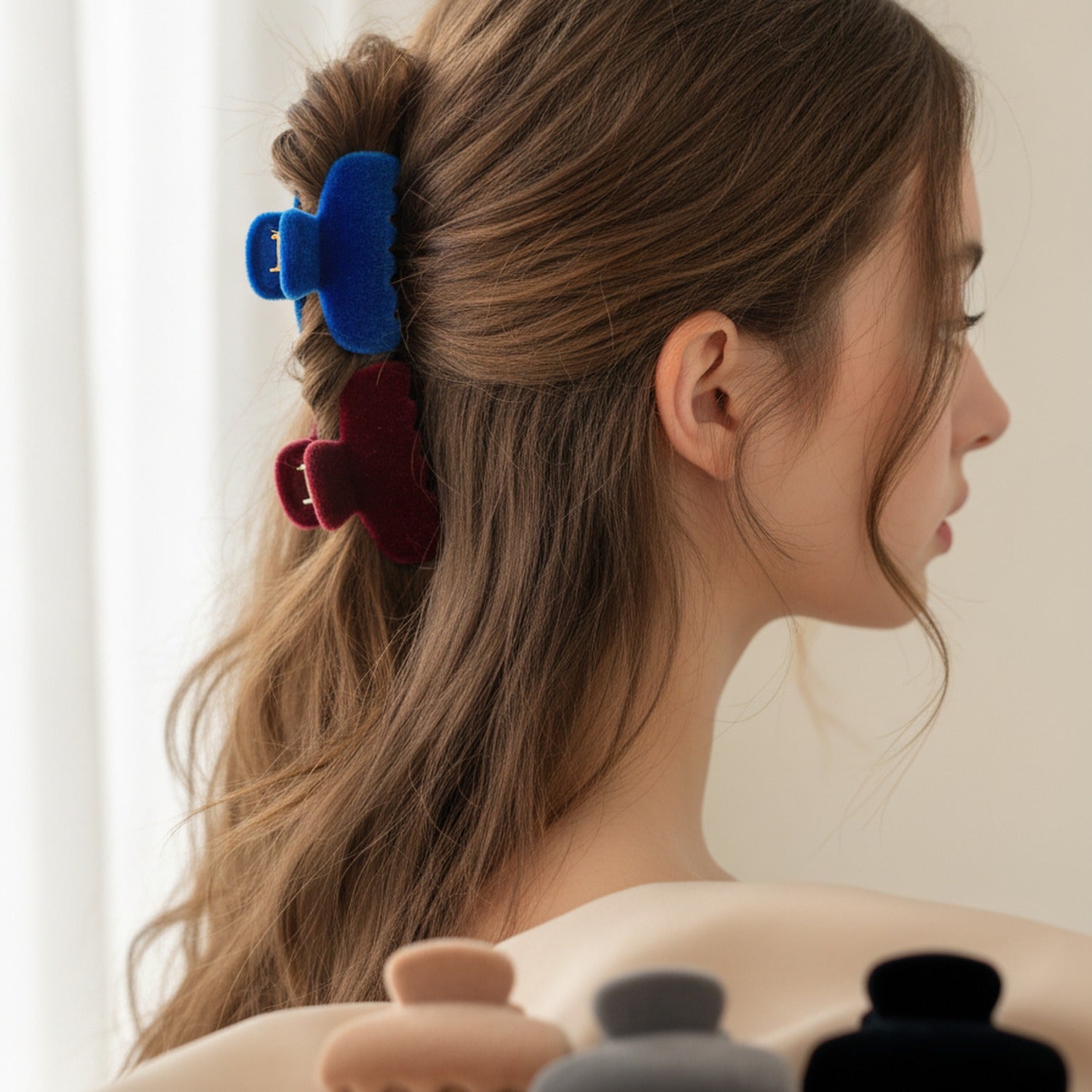Fuzzy Bear Claw Hair Clip Set Charcoal