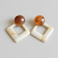 Tortoiseshell Resin Hoop Drop Earrings - Jianyou Accessories 2 – jewelry (view 1)