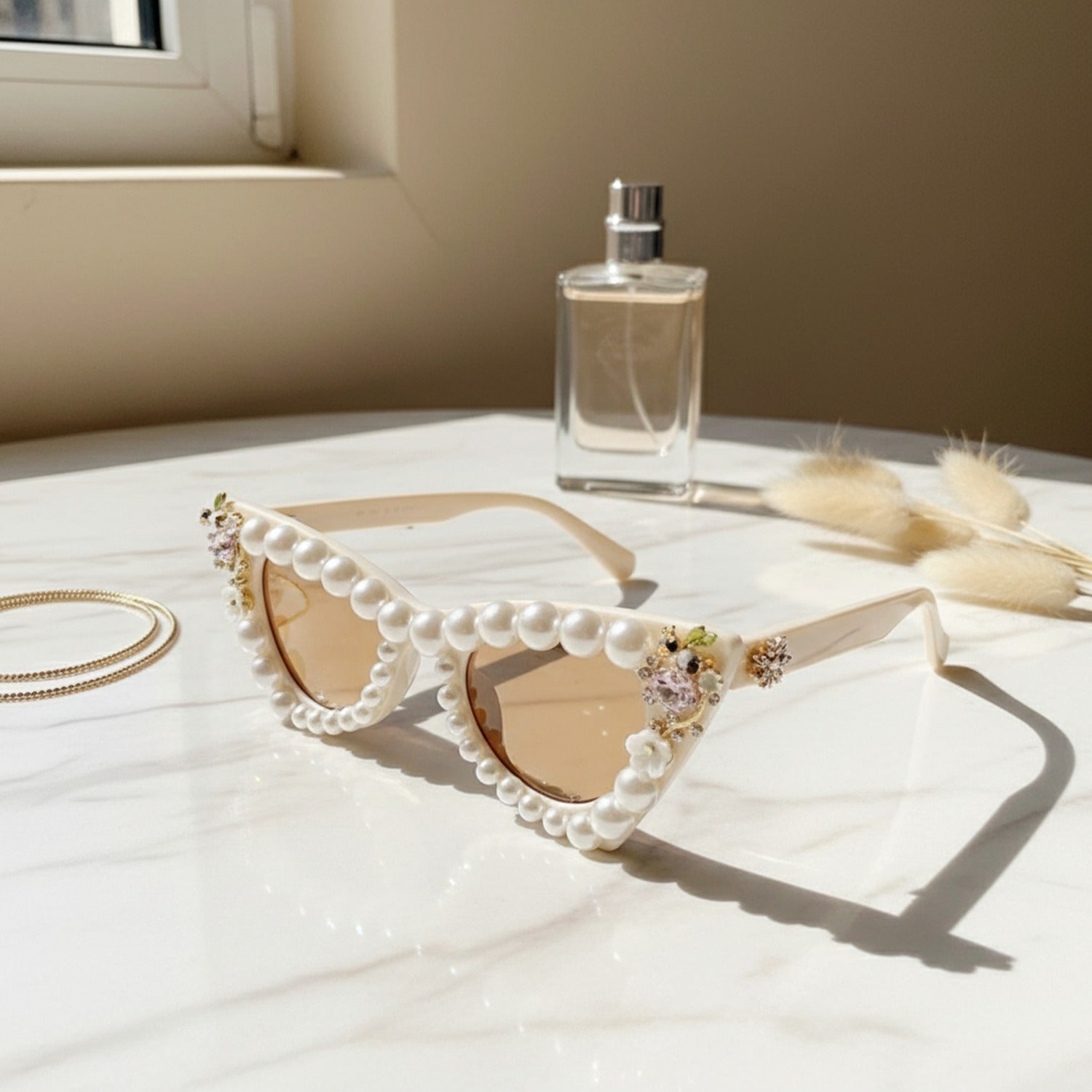 Pearl Beaded Heart-Shaped Sunglasses Pink
