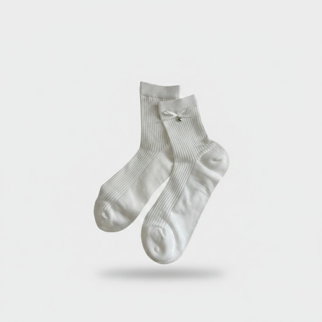 White Ribbed Crew Socks With Bow Detail