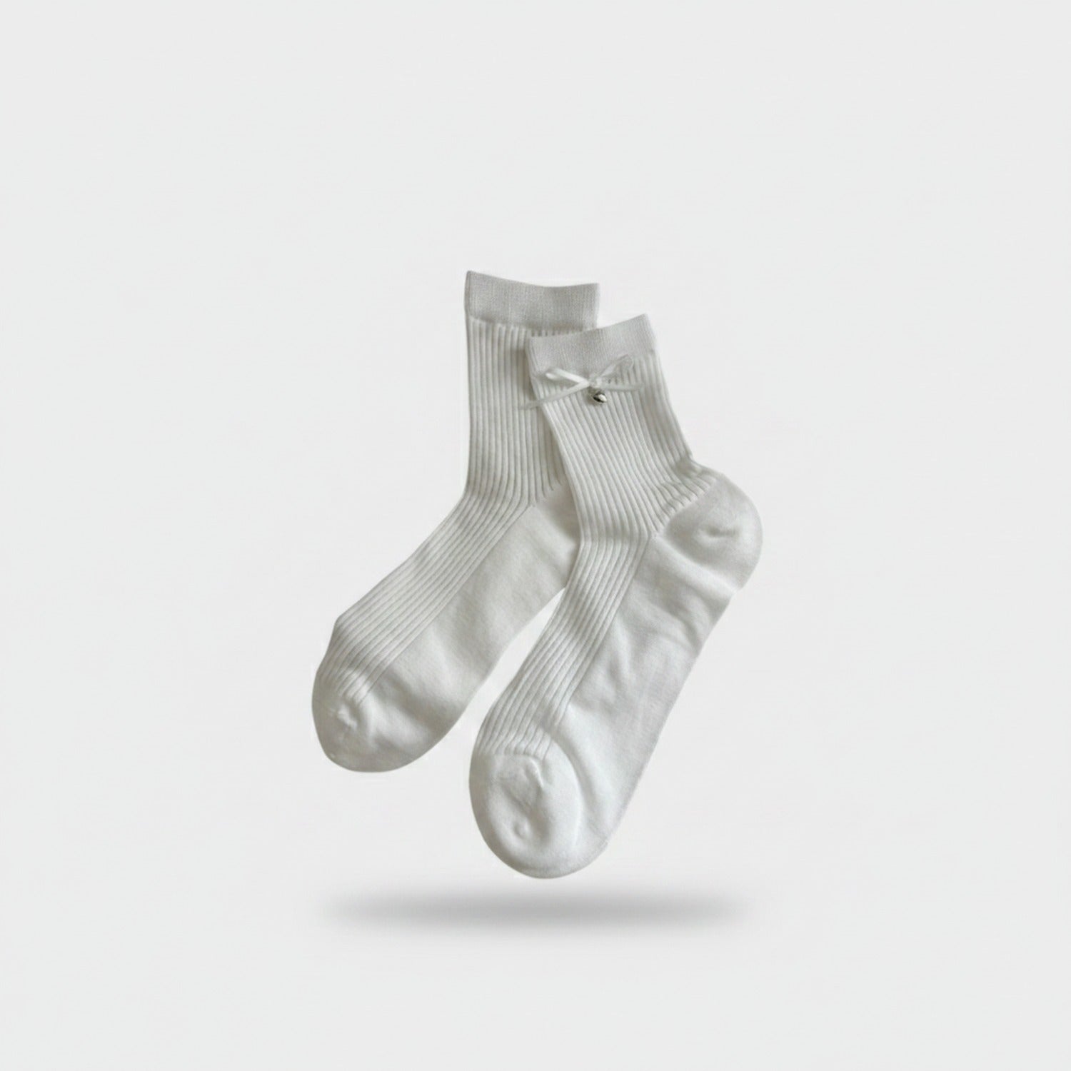 White Ribbed Crew Socks With Bow Detail
