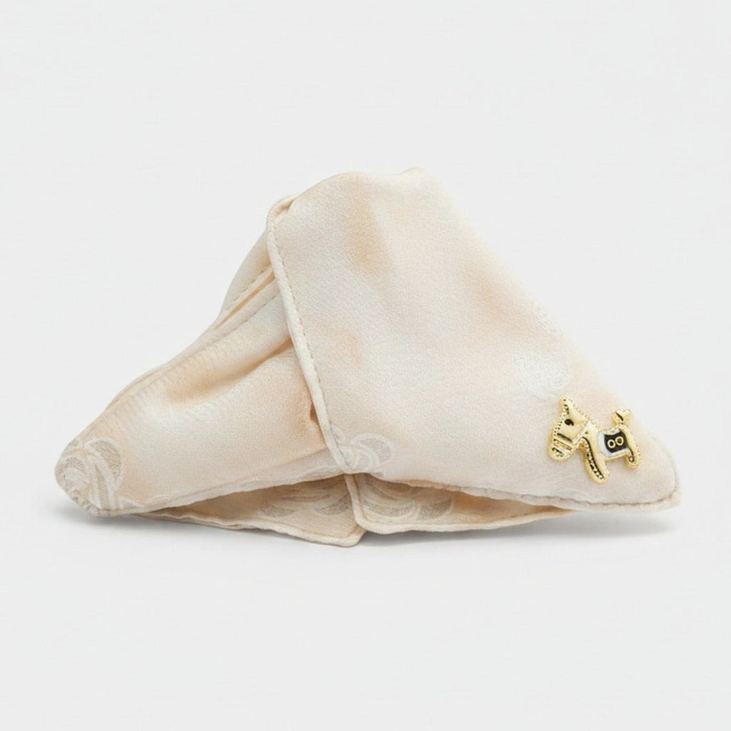 Cream Textured Hair Claw With Gold Butterfly Charm – hair accessories (view 1)