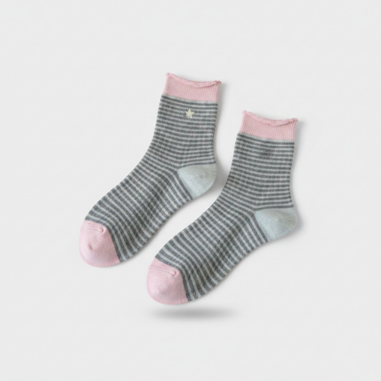 Gray Striped Pink Cuff Star Crew Socks