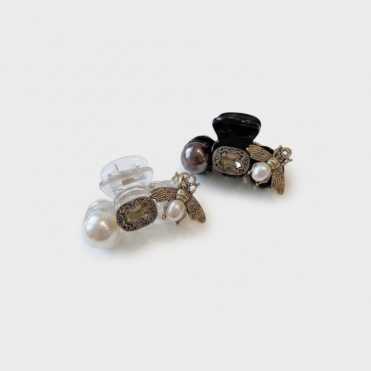 Pearl Bee Charm Gold Hair Claw Clip