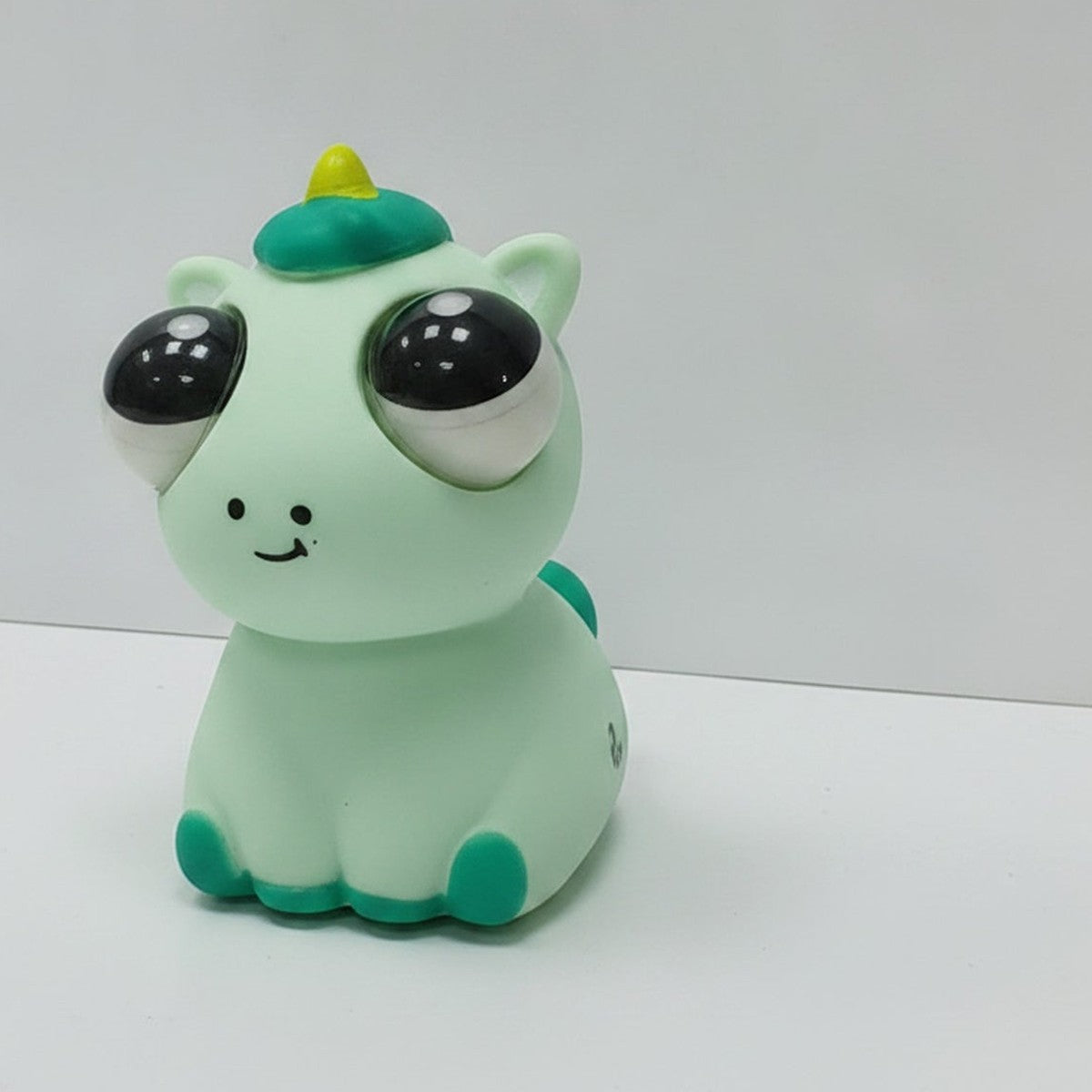 Pop‑eyed Squeeze Squishy Toy - Colored