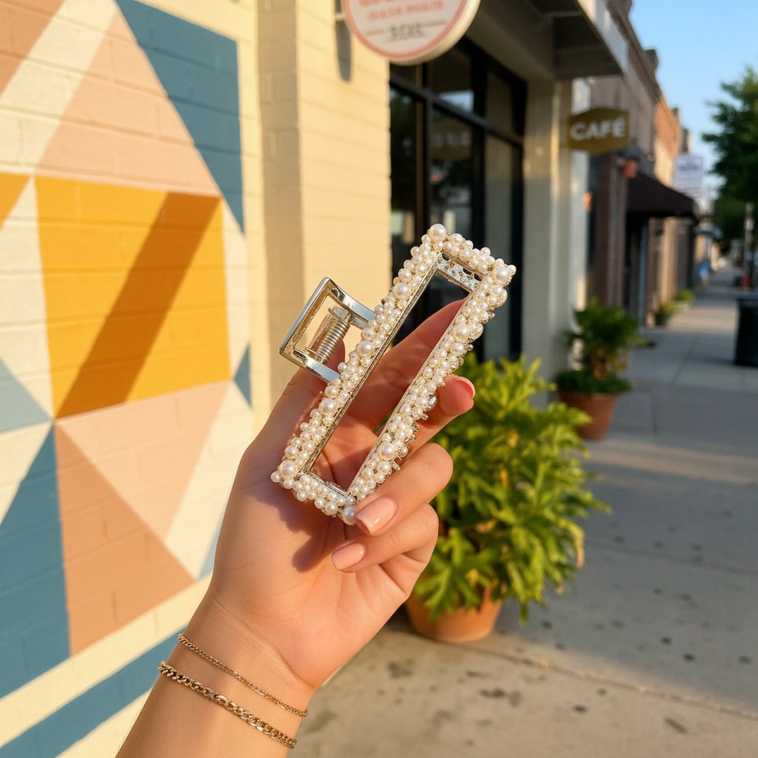 Pearl Beaded Gold Hair Claw Clip