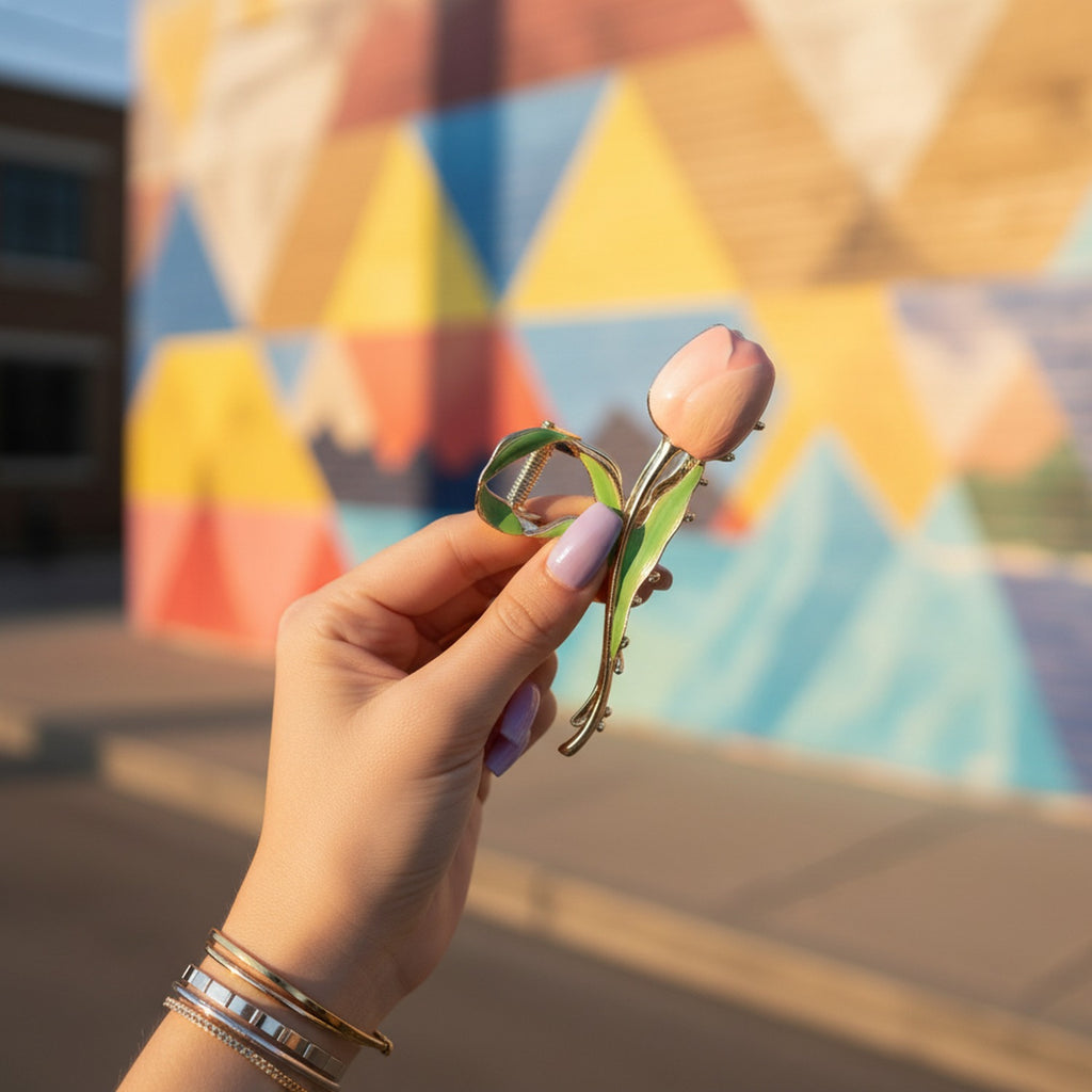 Lavender Tulip Pearl Hair Claw Clip