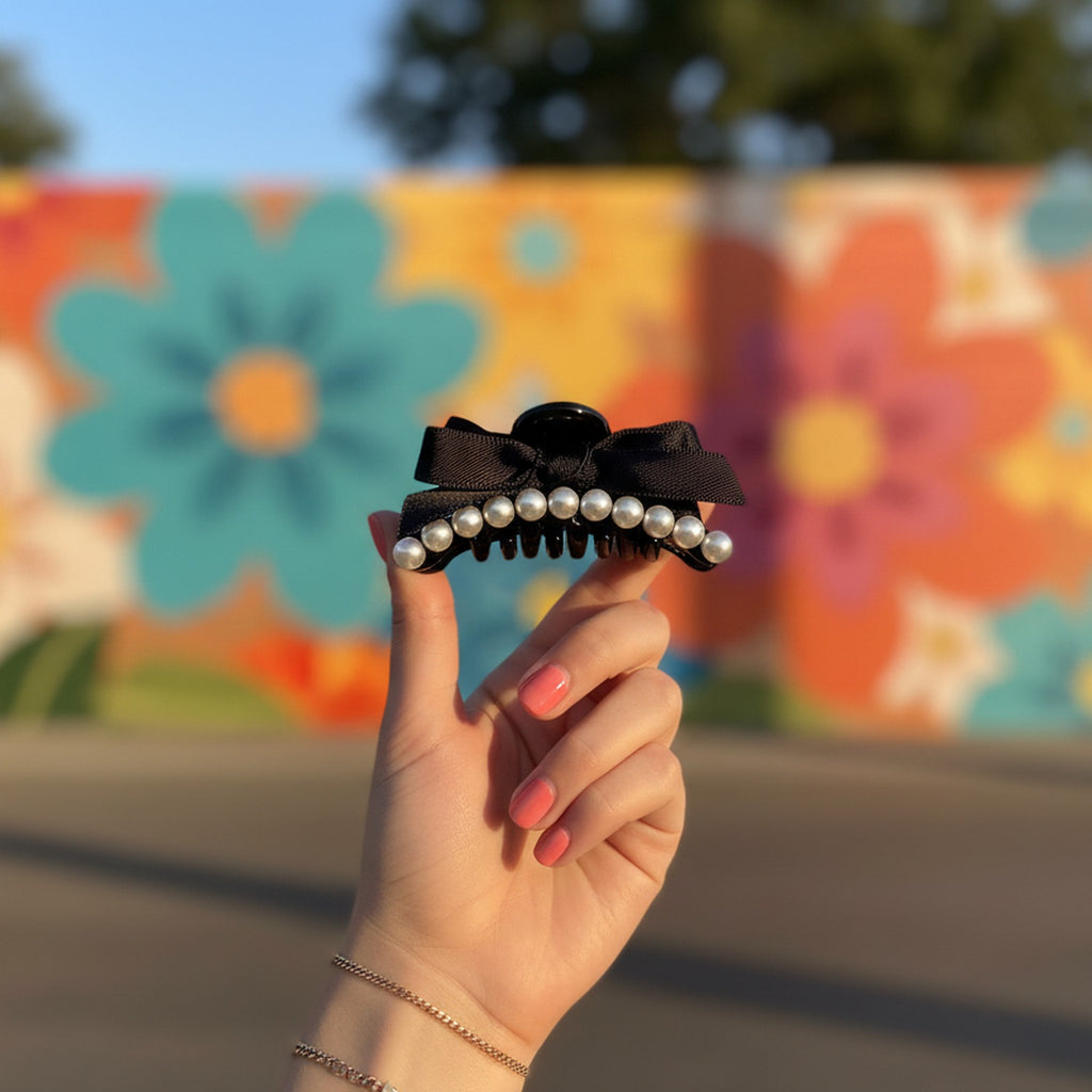 Black Pearl Beaded Hair Claw Clip With Bow