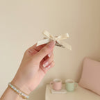 Cream Lace Ankle Socks With Bow