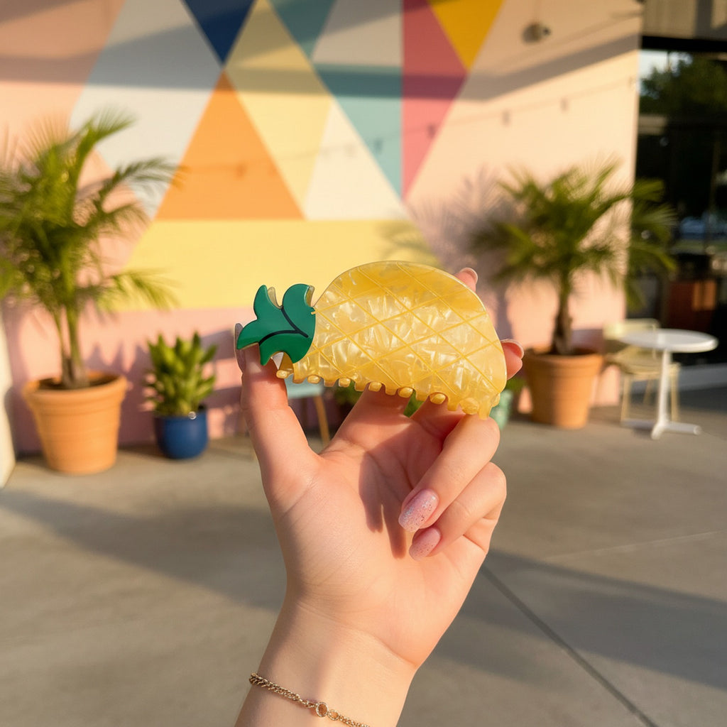 Pineapple Hair Claw With Green Leaf