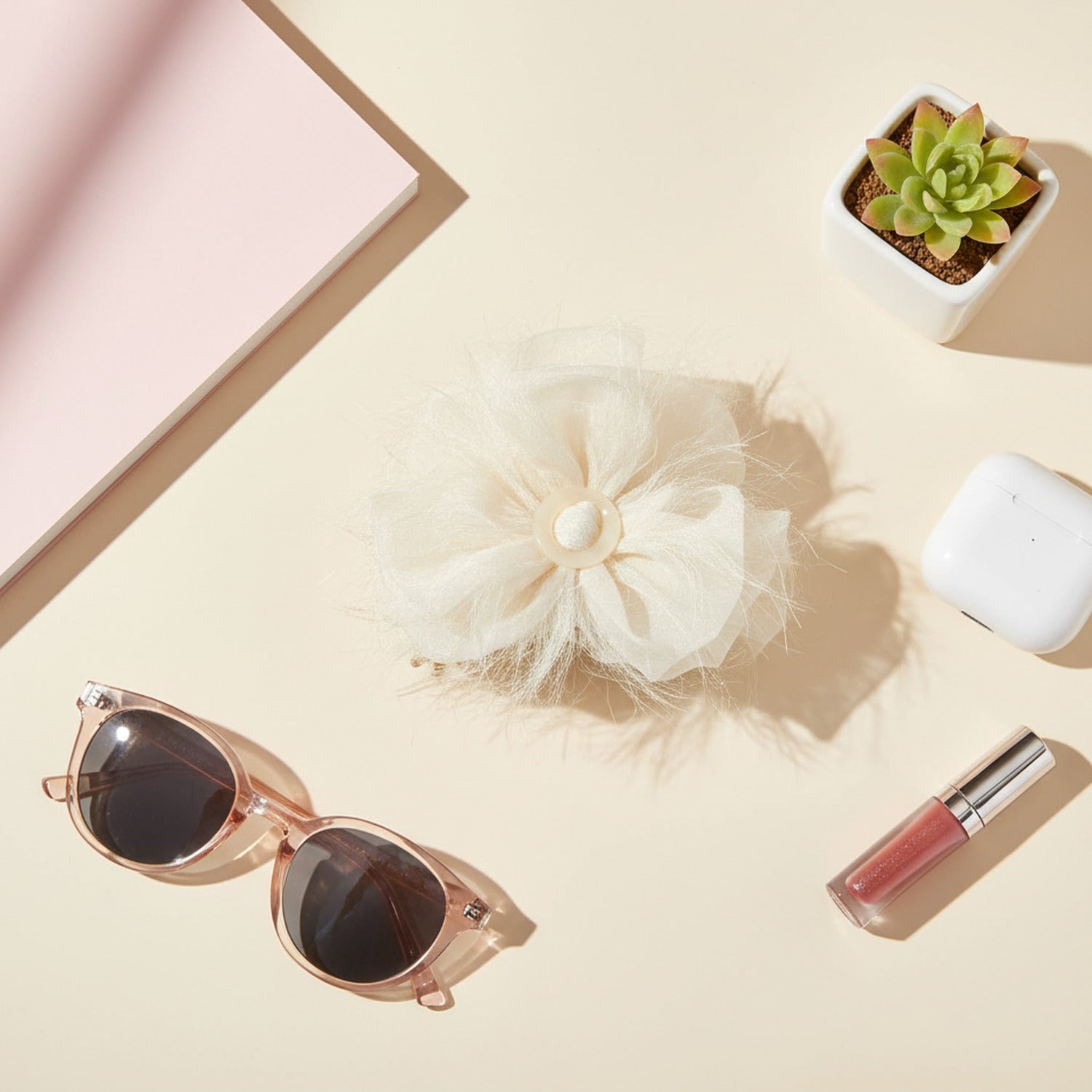 Cream Feather Flower Hair Claw Clip
