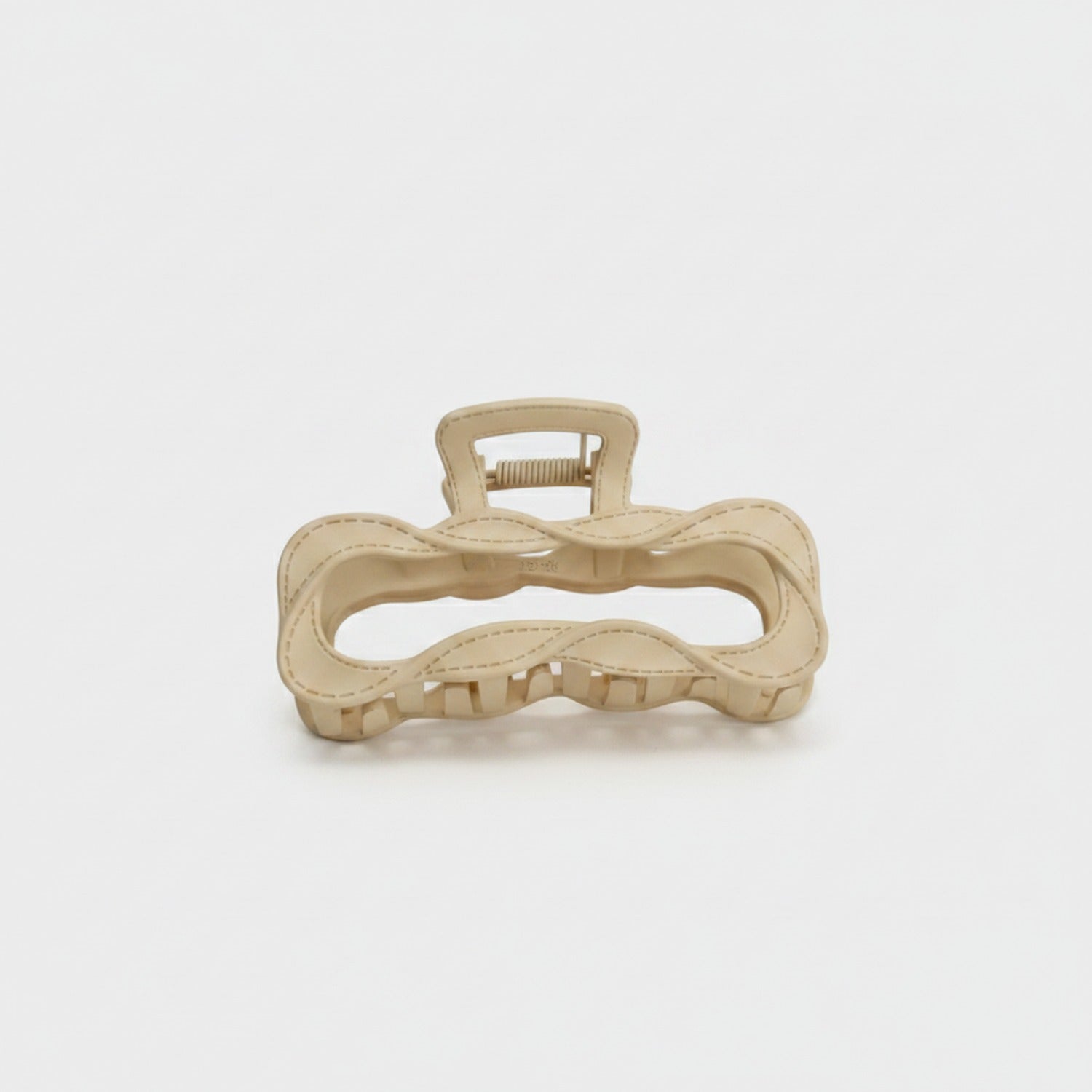 Pink Wavy Claw Hair Clip with Textured Grip