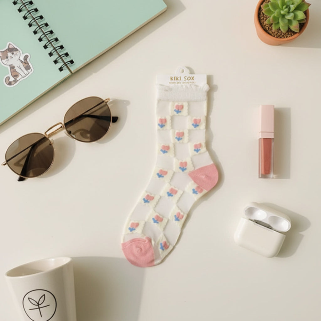 Cream Floral Tulip Crew Socks With Pink Heel