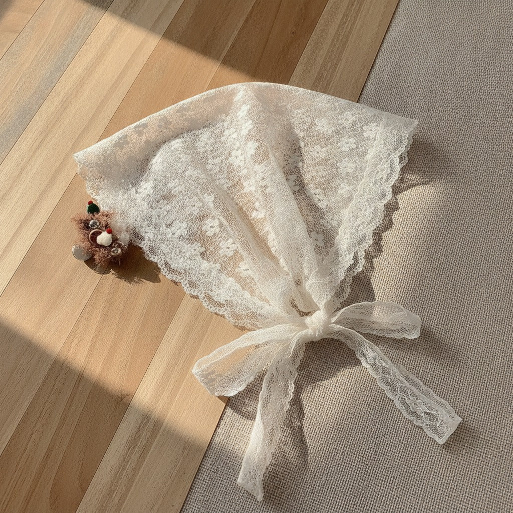 Embroidered Floral Mini Bonnet Headwrap - White Lace Floral