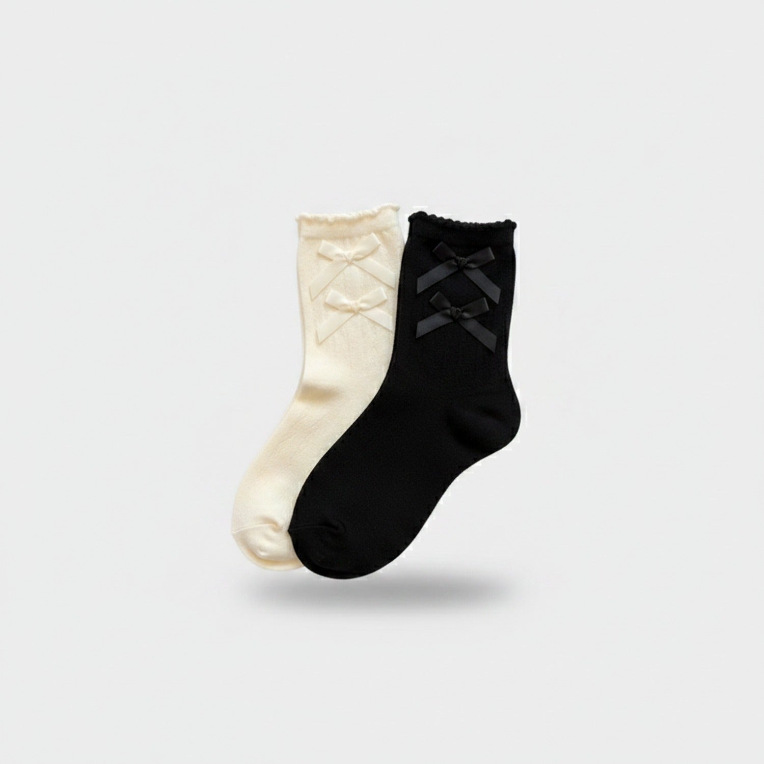 Cream Lace Ankle Socks With Bow