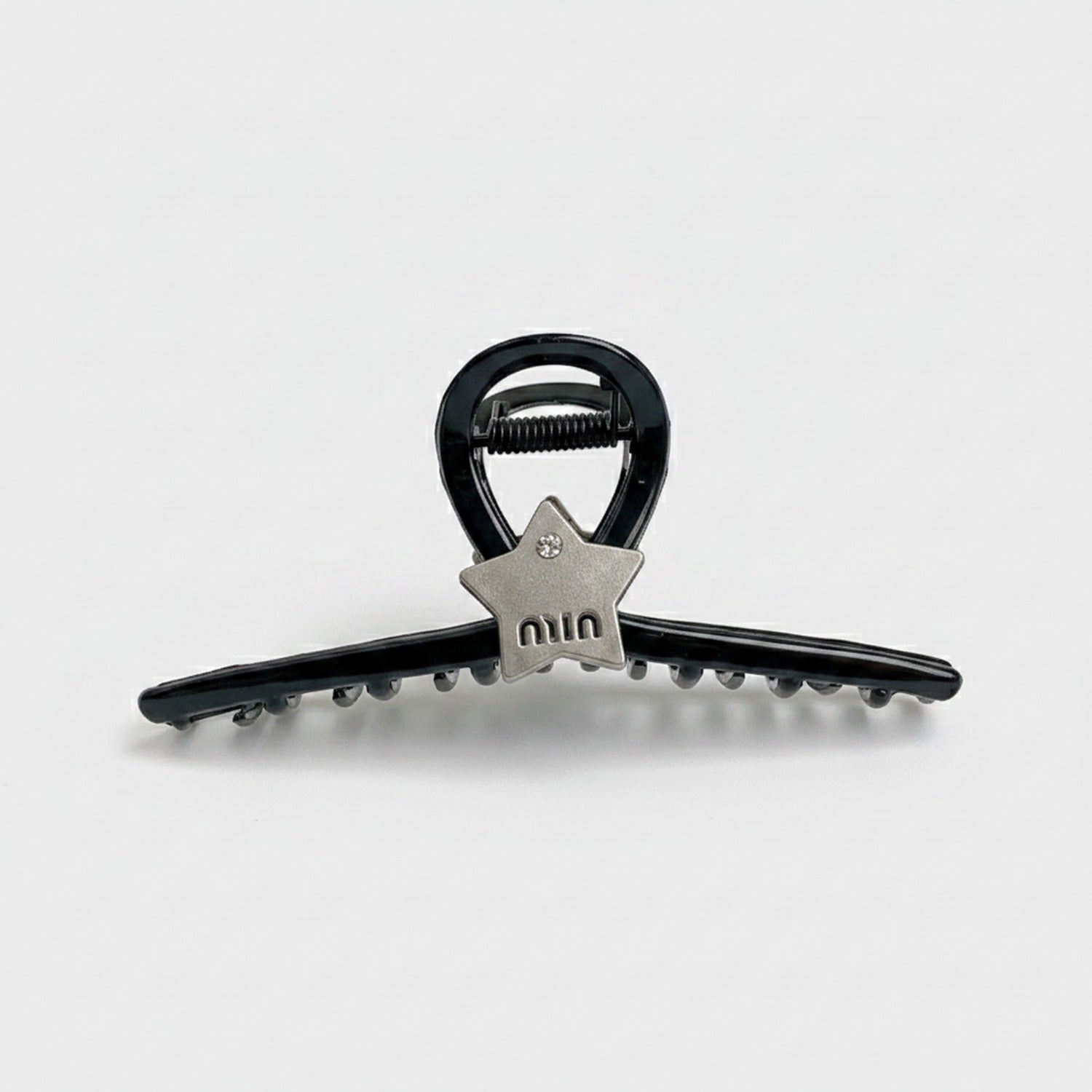 Black Star Claw Hair Clip