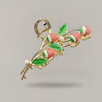 Strawberry Pearl Gold Hair Claw Clip