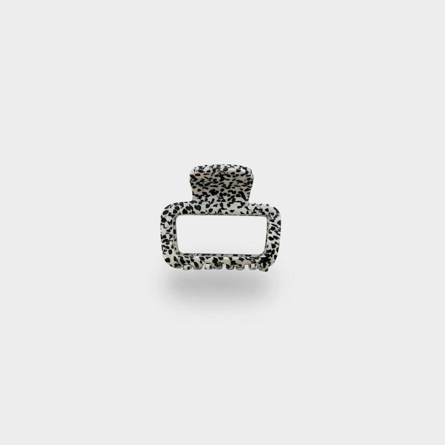 Speckled Black And White Textured Hair Claw