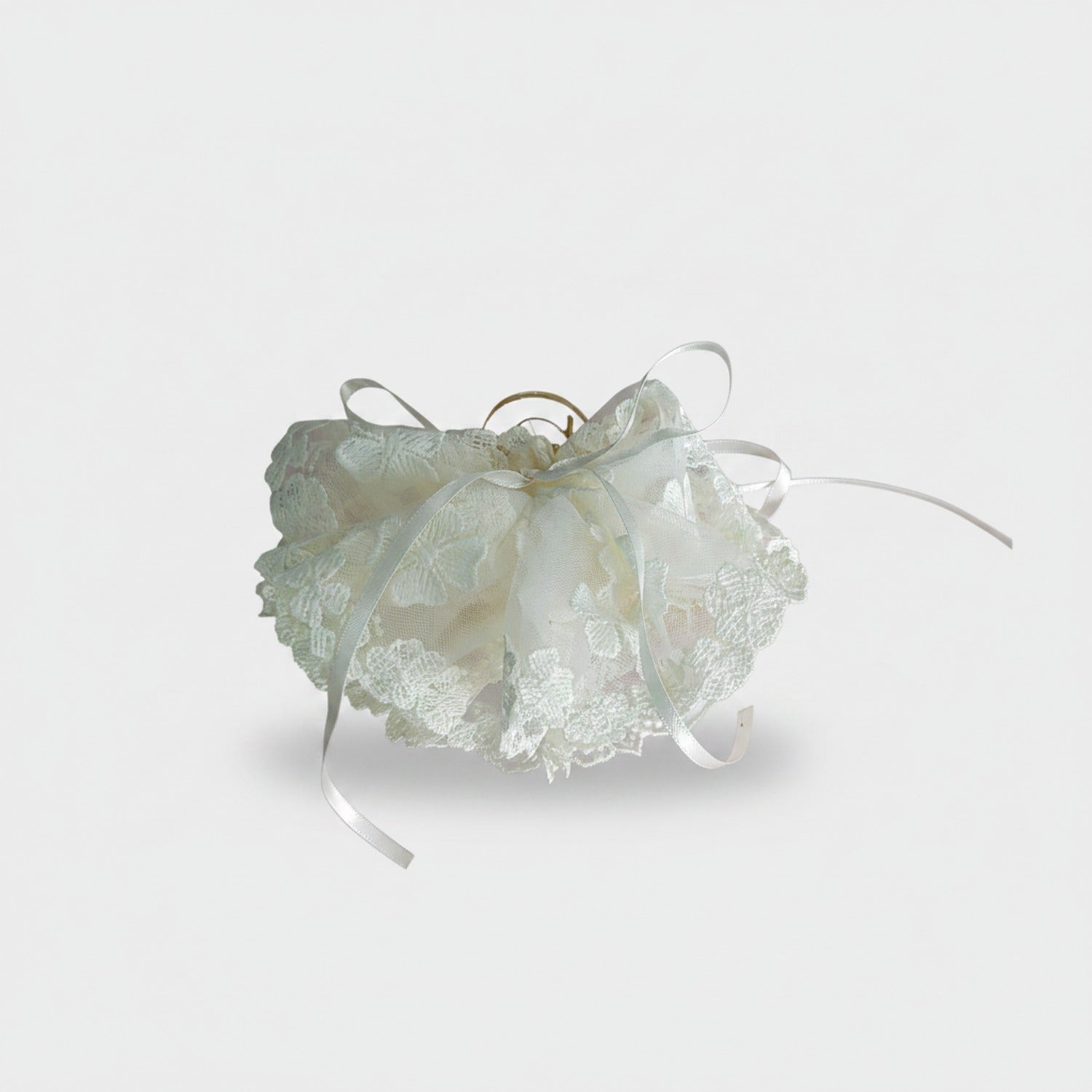 Lace Floral Hair Claw Clip Ivory