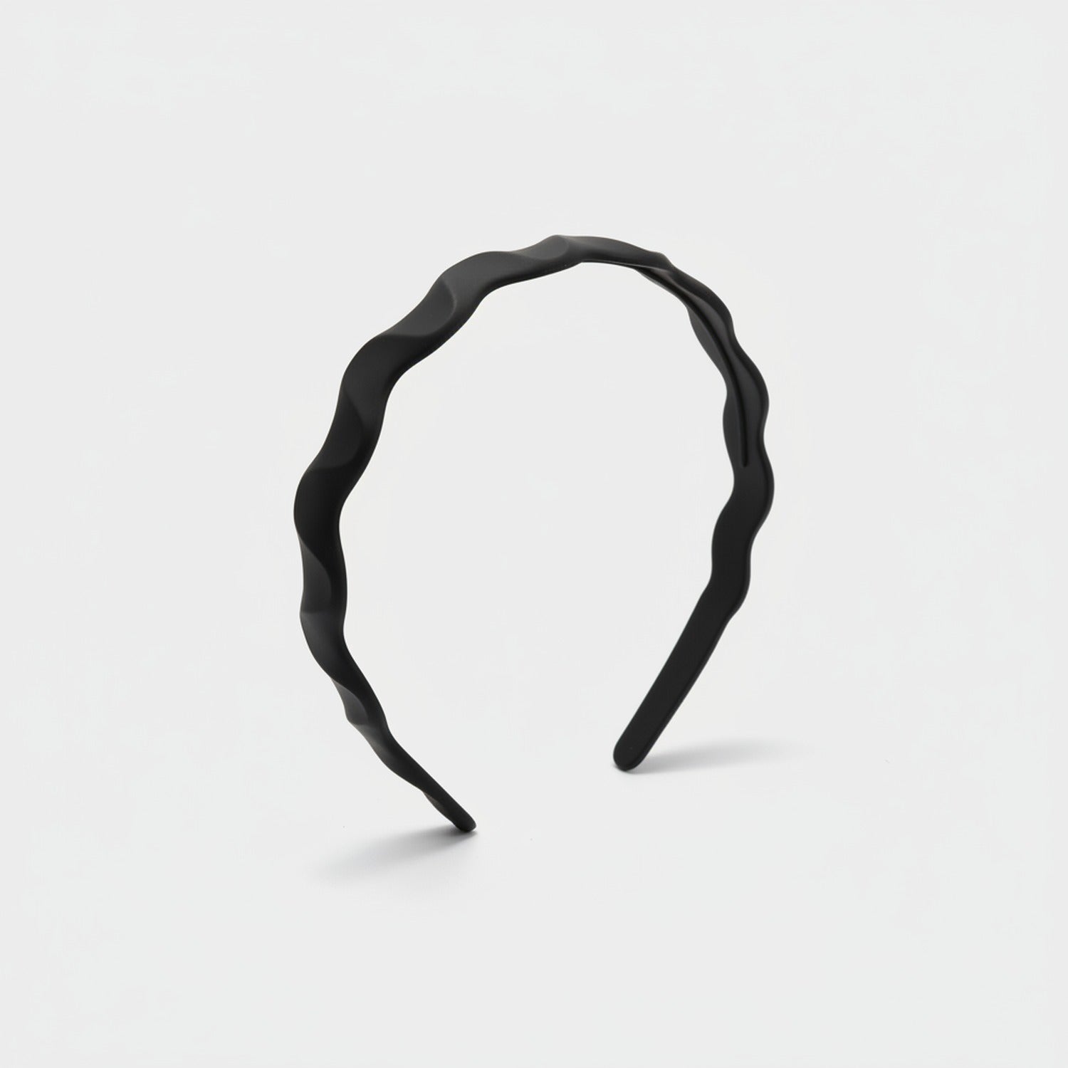 Twisted Cream Wavy Padded Headband