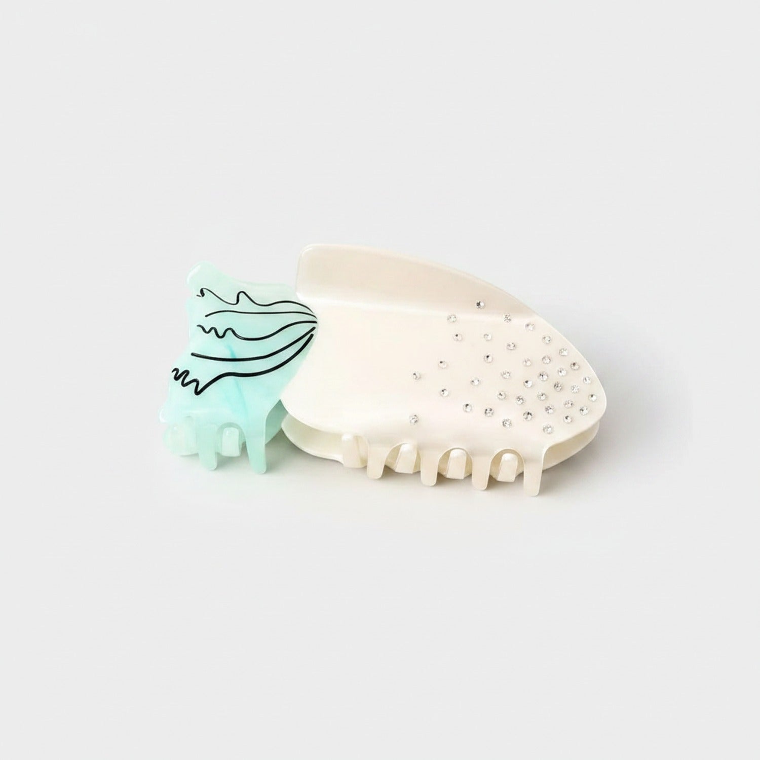 Whale Rhinestone Pearl Hair Claw Clip