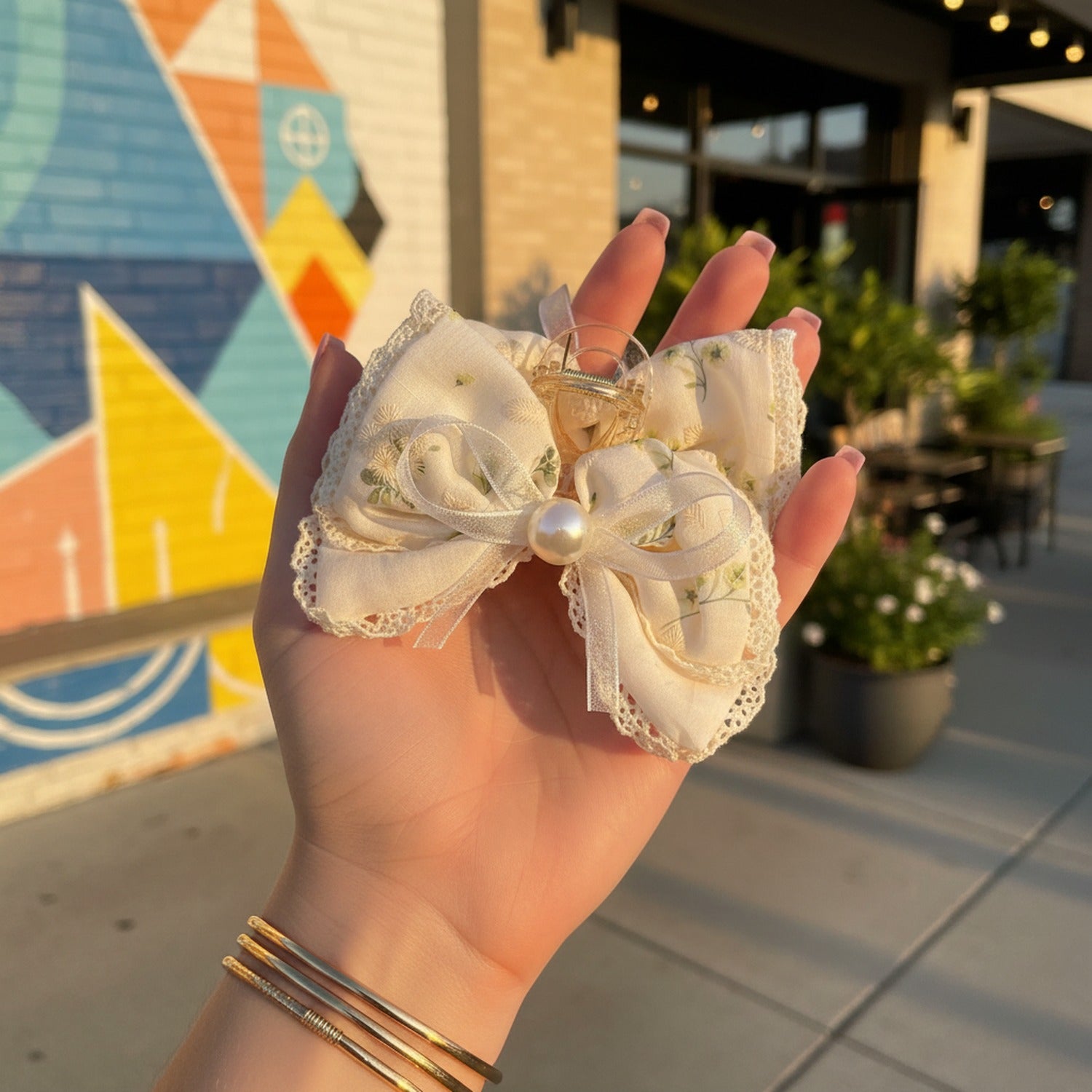Cream Lace Pearl Bow Hair Claw Clip