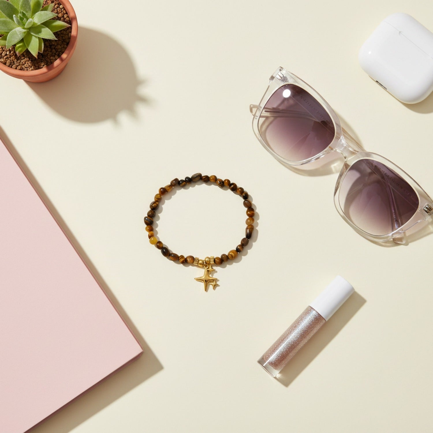 Tiger's Eye Beaded Bracelet With Gold Star Charm