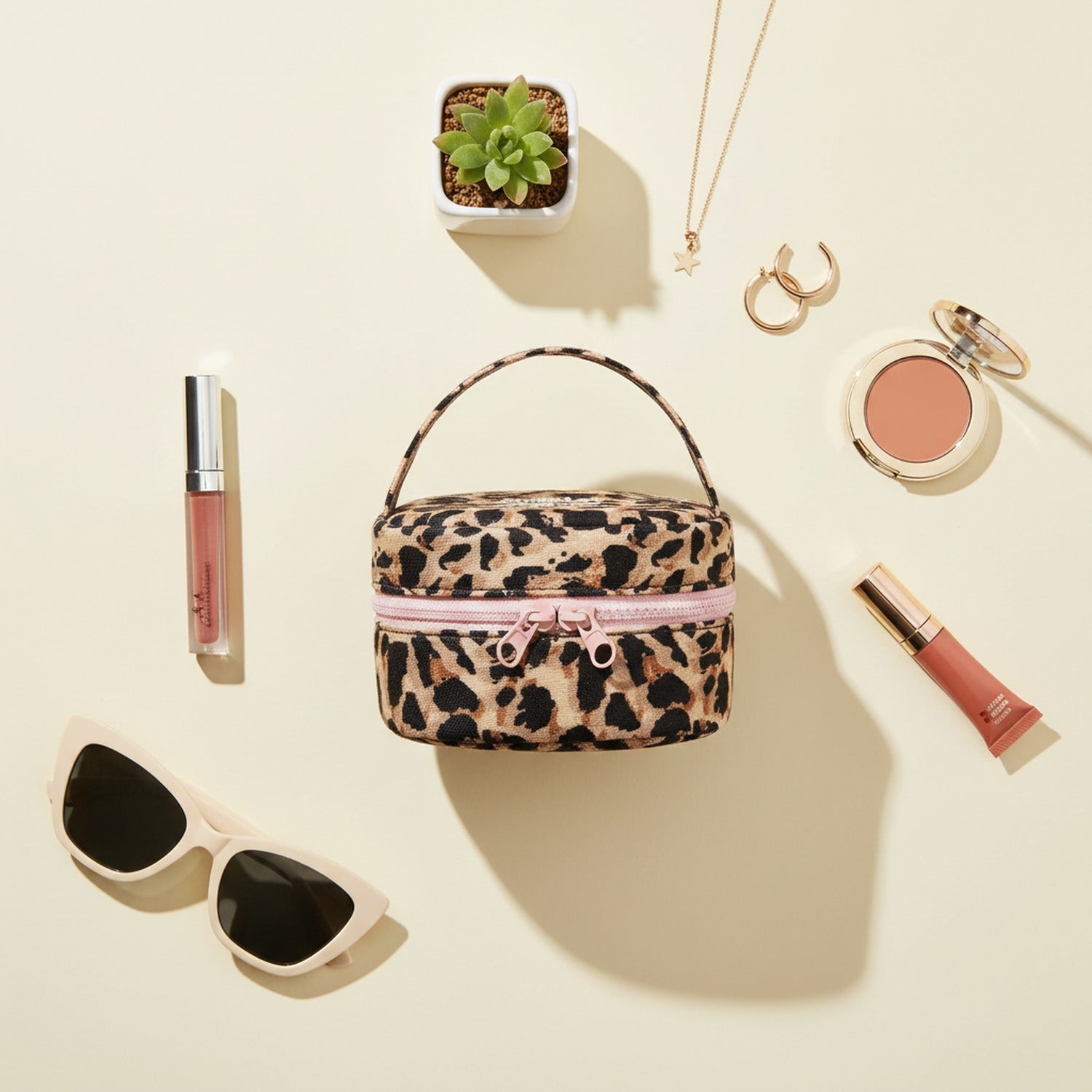 Leopard Print Cosmetic Bag With Pink Bow