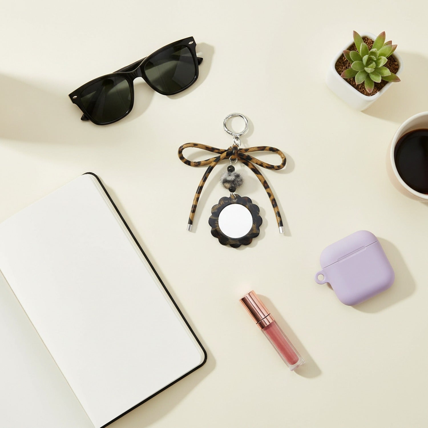 Tortoiseshell Flower Keyring With Fuzzy Charm