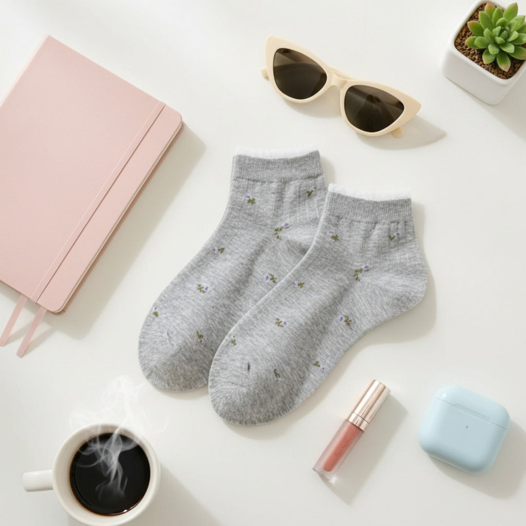 Cream Ribbed Ankle Socks With Floral Embroidery