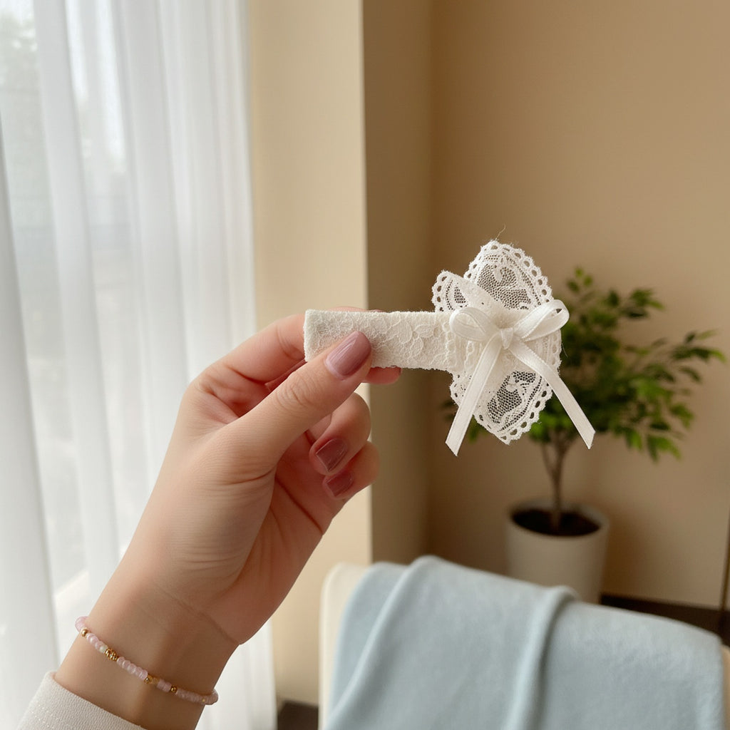 Lace Ruffle Crew Socks With Bow