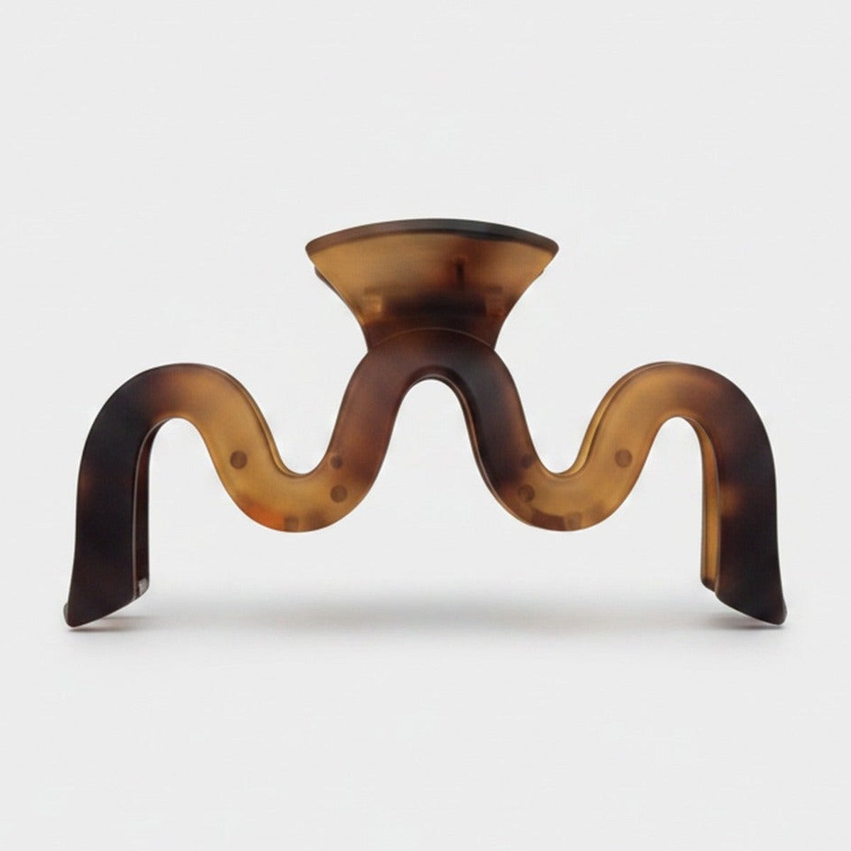Tortoiseshell Wavy Hair Claw Clip – hair accessories (view 1)