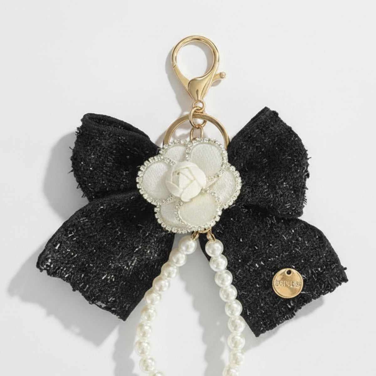 Pearl Bow Charm Keychain - Black Bow