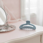 Pointed Duck Claw Hair Clip - Soft Blue