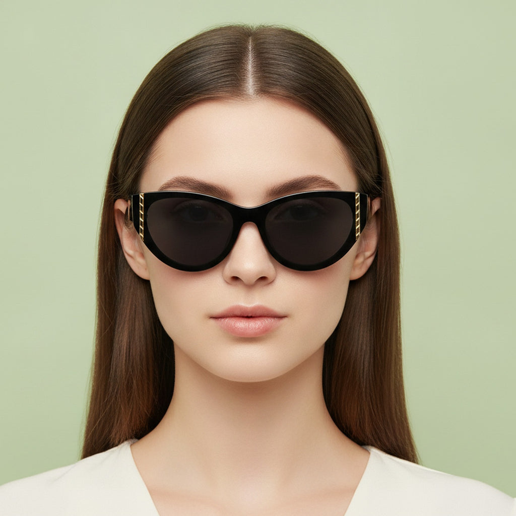 Oversized Cat-Eye Sunglasses - Black with Gray Lens