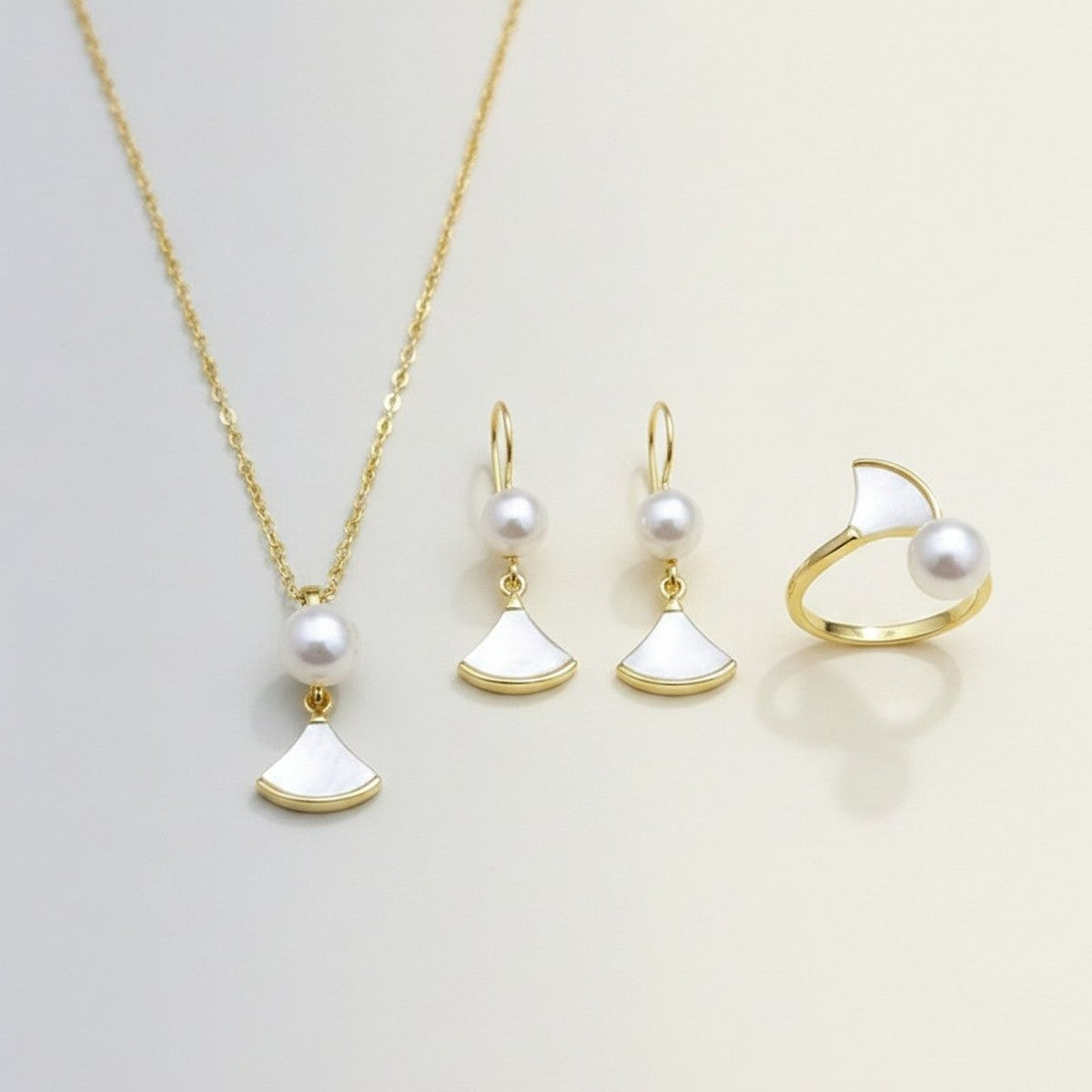 Pearl Fan Gold Necklace and Earring Set – jewelry
