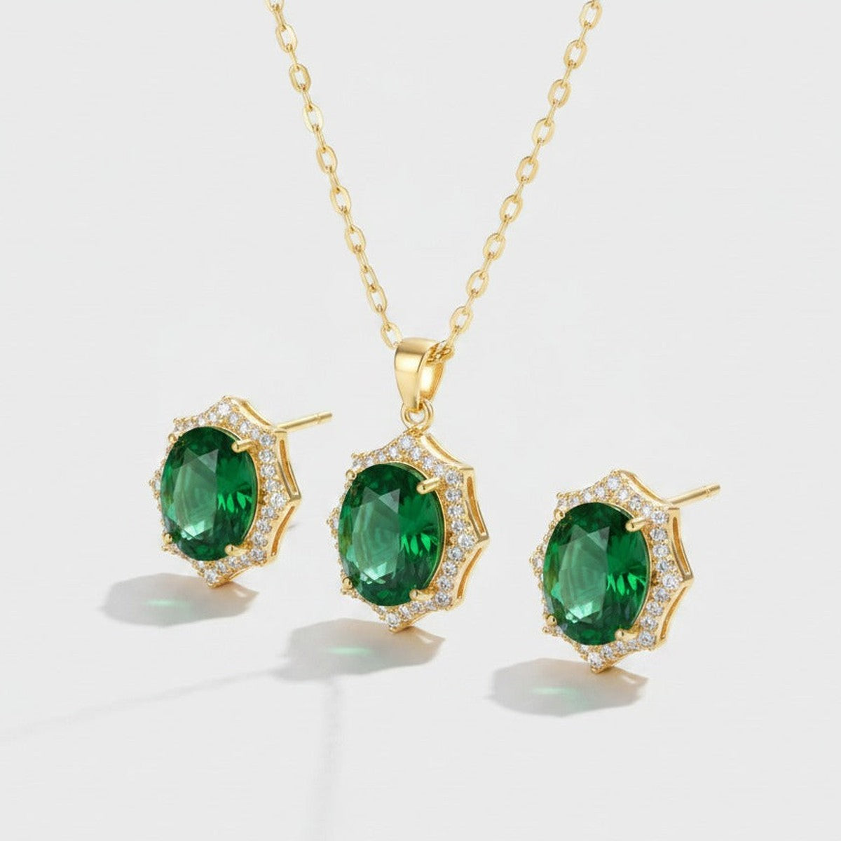 Emerald Oval Jewelry Set