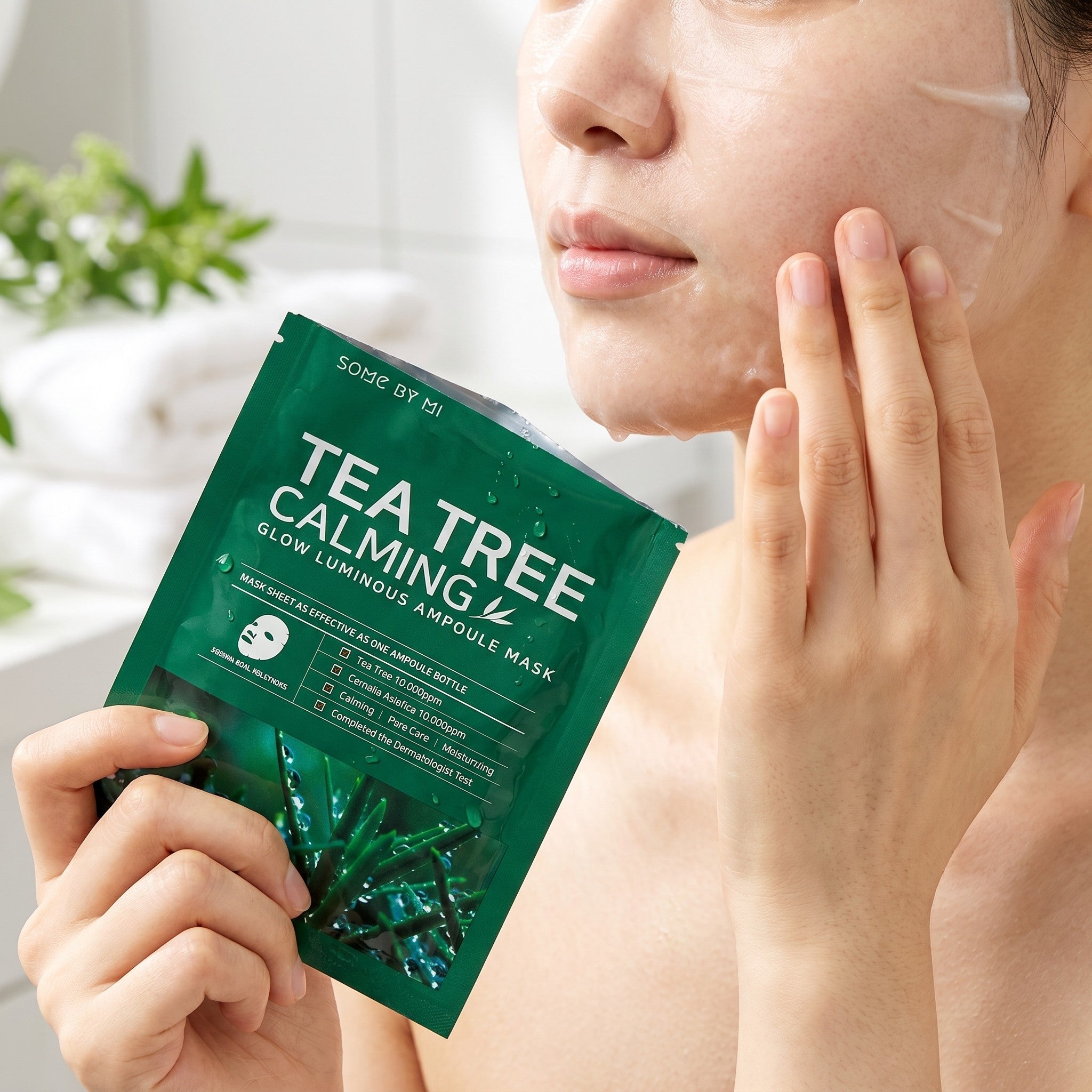 Tea Tree  Calming Glow Luminous Ampoule Mask 1ea