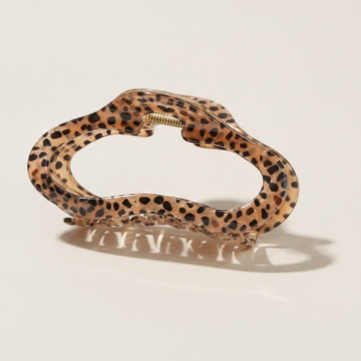 Leopard Print Tortoiseshell Hair Claw Clip - Leopard Print - Acetate Cloud Claw Clip #2 – hair accessories (view 1)