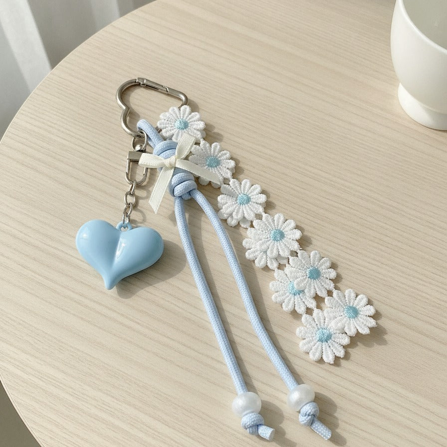 Daisy Charm Keychain - Blue