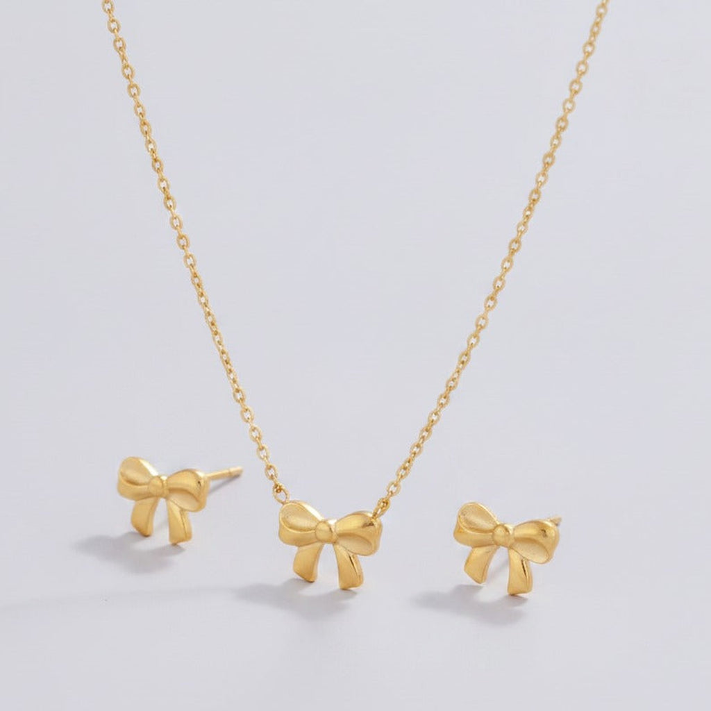 Delicate Bow Pendant Necklace - Gold
