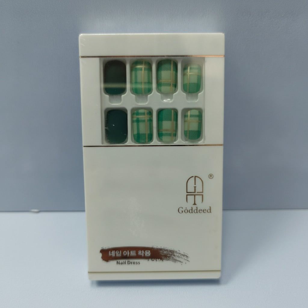 Nail Dress Press-On Nail Set - Forest Green Plaid