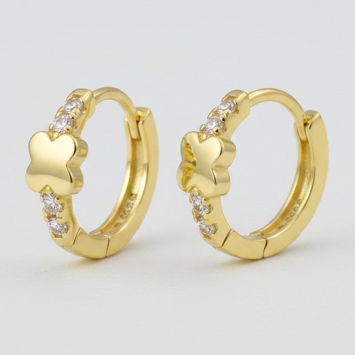 Cloud Heart Hoop Earrings - Gold