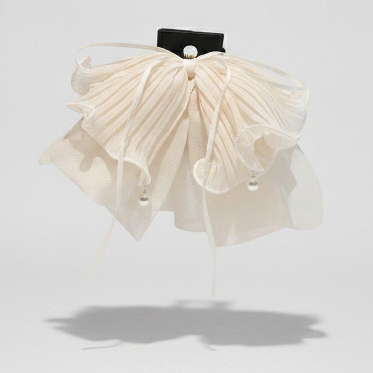 Pleated Flower Hair Claw Clip Pearl - Chiffon Butterfly Hair Clip Beige – hair accessories (view 1)